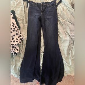 KanCan super Flare jeans. Size 28.